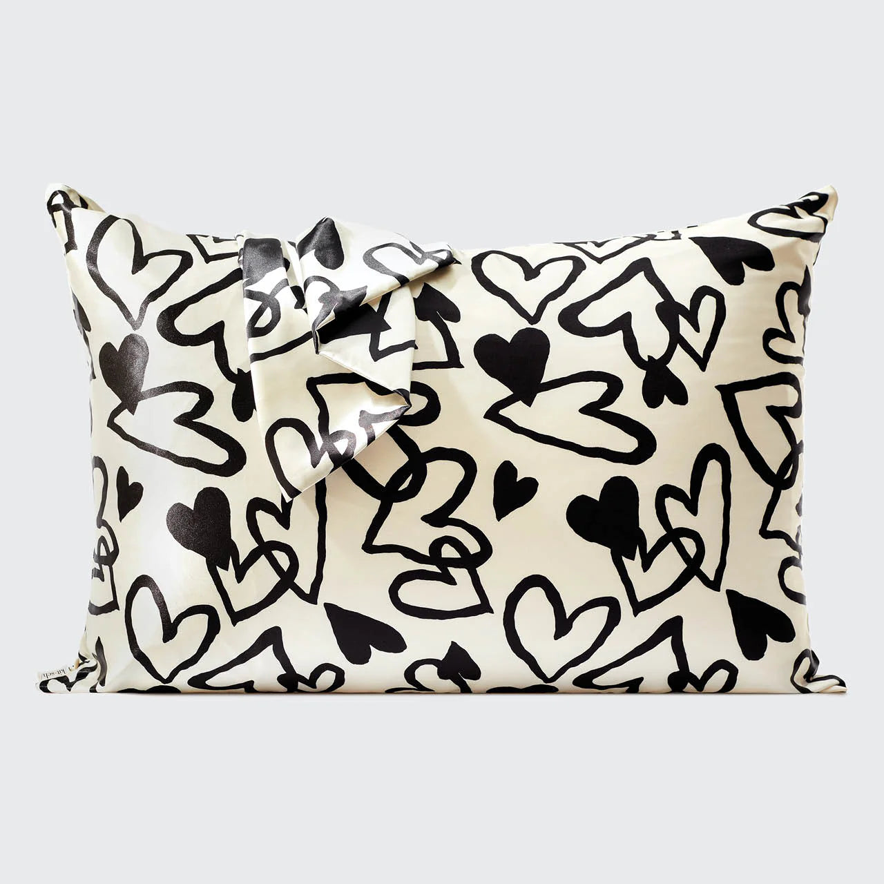Kitsch Satin Pillowcase - Black and White Heart (Standard/Queen Size 26" x 19")